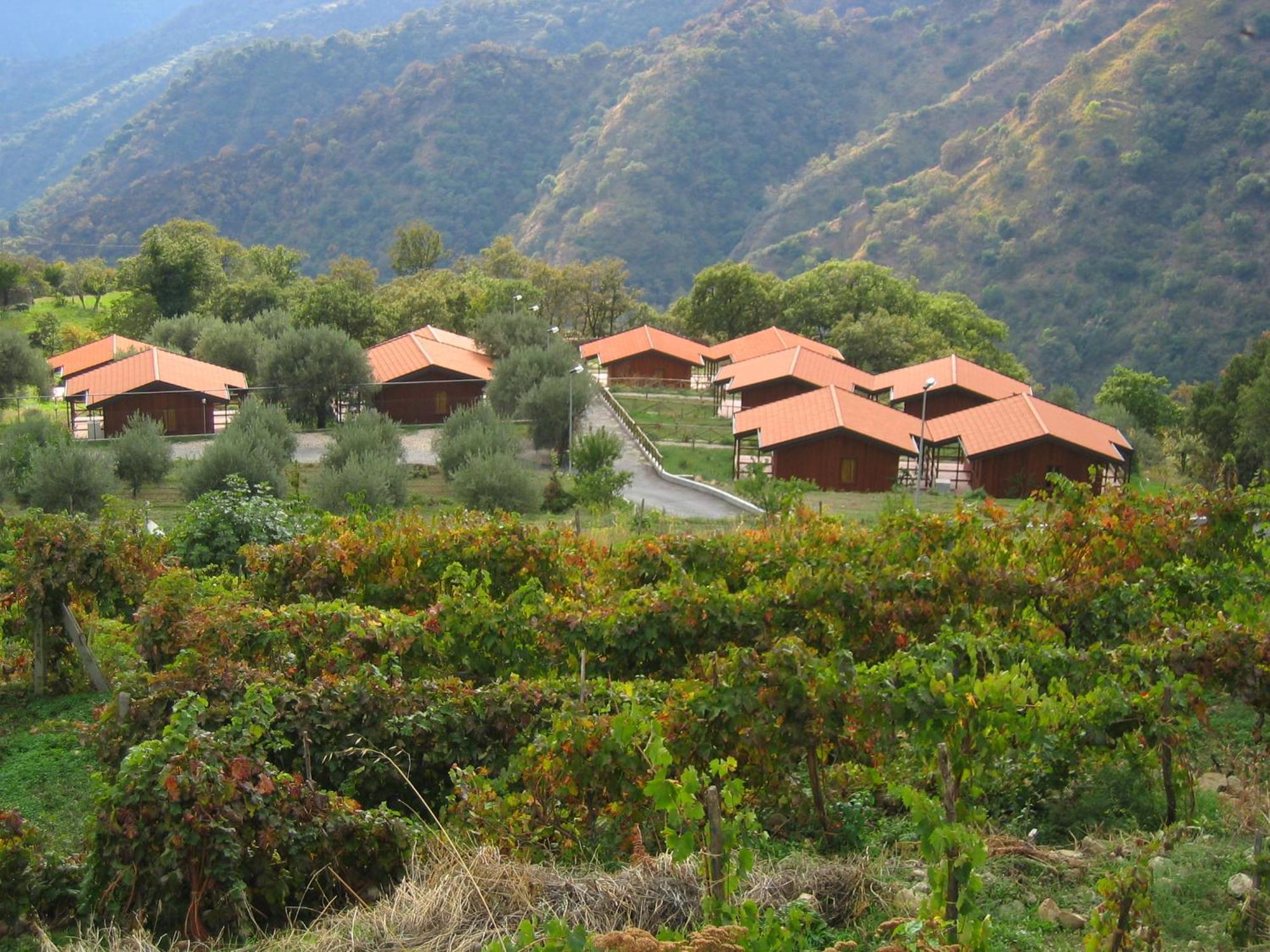 Agriturismo San Cataldo Motta Camastra Eksteriør billede